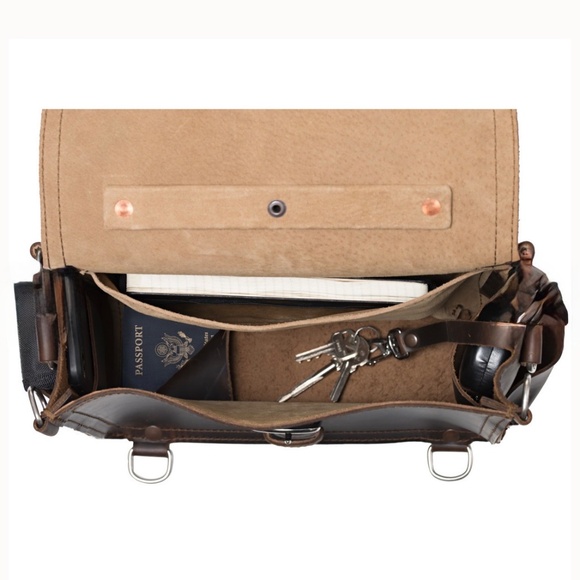 Saddleback Leather Photographer’s Satchel - Picture 6 of 6
